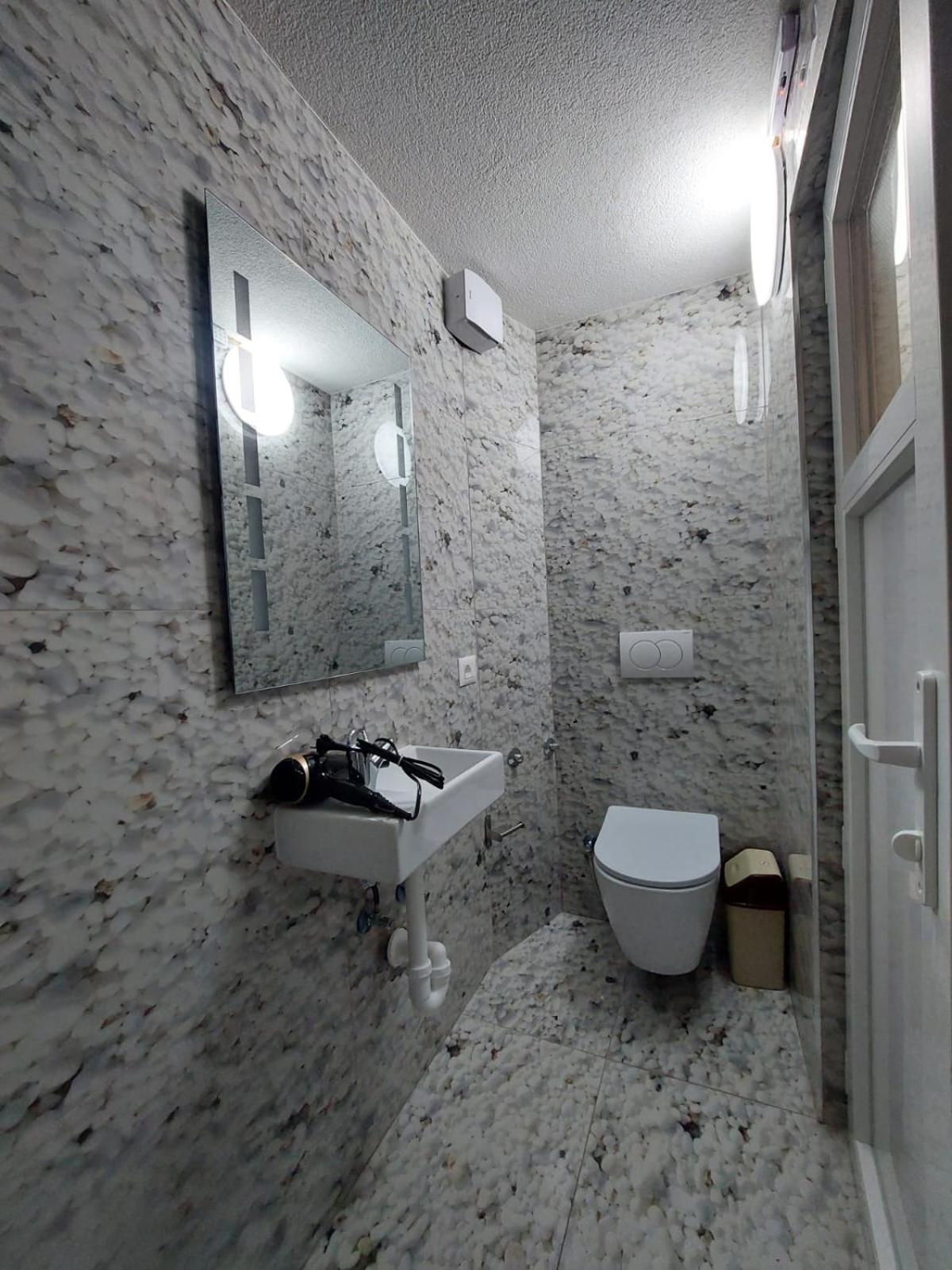 Hotel Inn Prizren Dış mekan fotoğraf